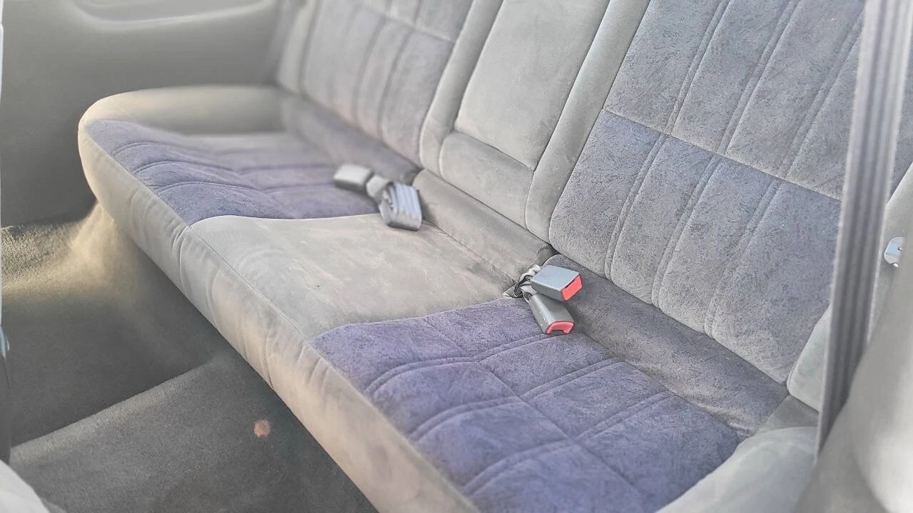 2000 Chevrolet Monte Carlo 6th Gen - Image 21 of 28