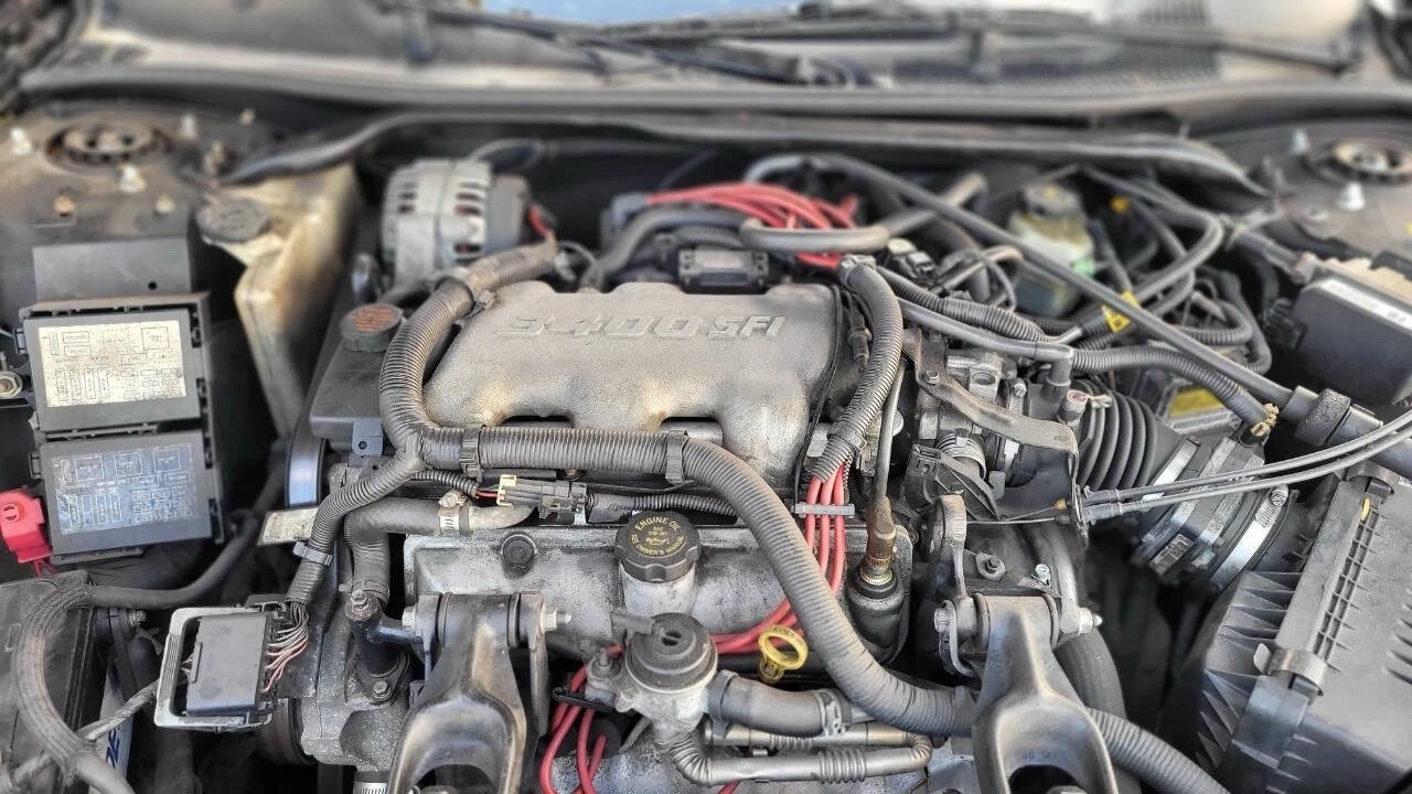 2000 Chevrolet Monte Carlo 6th Gen - Image 27 of 28