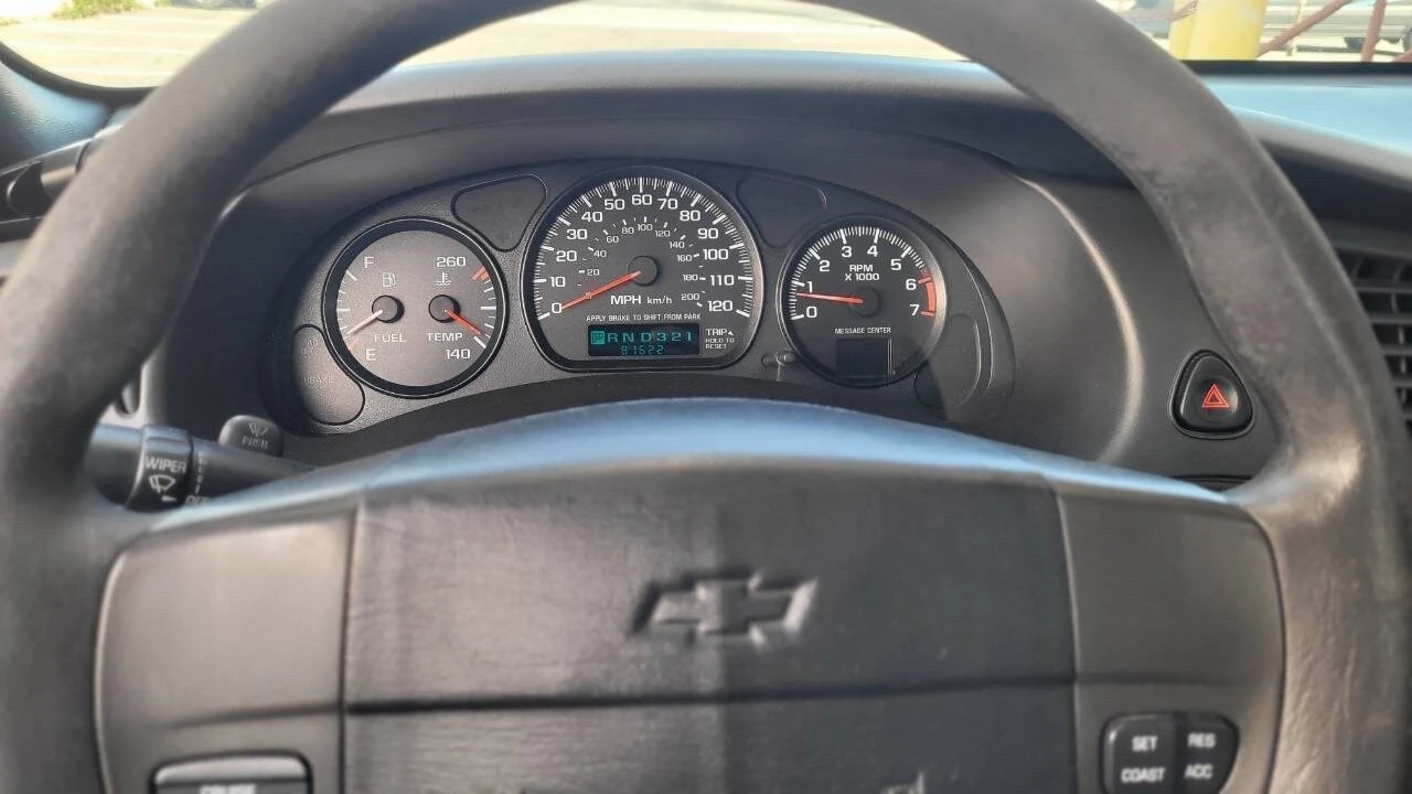 2000 Chevrolet Monte Carlo 6th Gen - Image 14 of 28