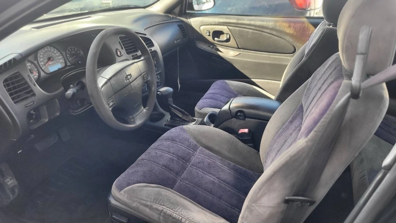 2000 Chevrolet Monte Carlo 6th Gen - Image 19 of 28
