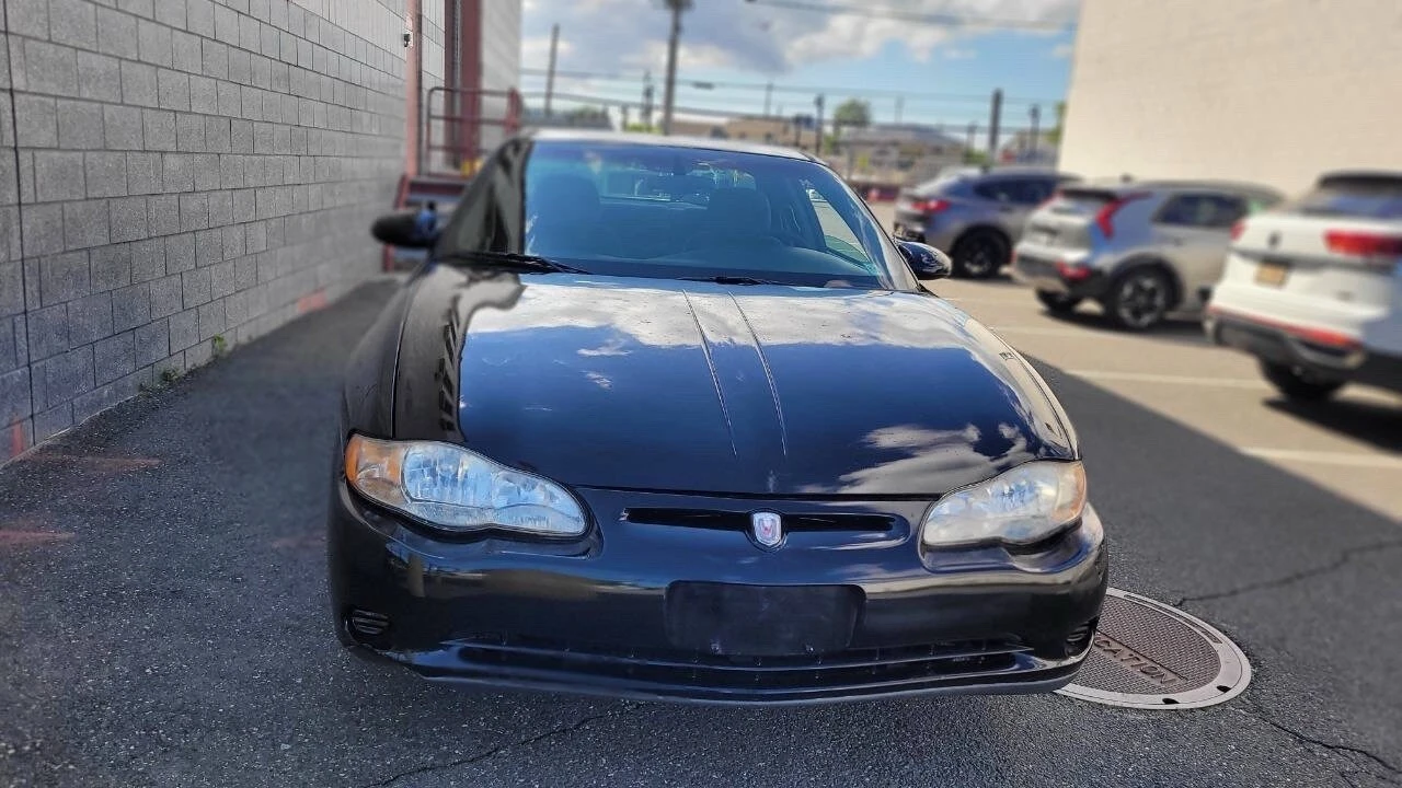 2000 Chevrolet Monte Carlo 6th Gen - Image 3 of 28