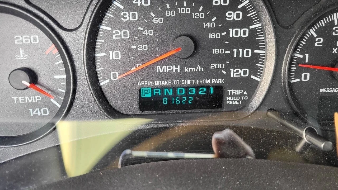 2000 Chevrolet Monte Carlo 6th Gen - Image 11 of 28