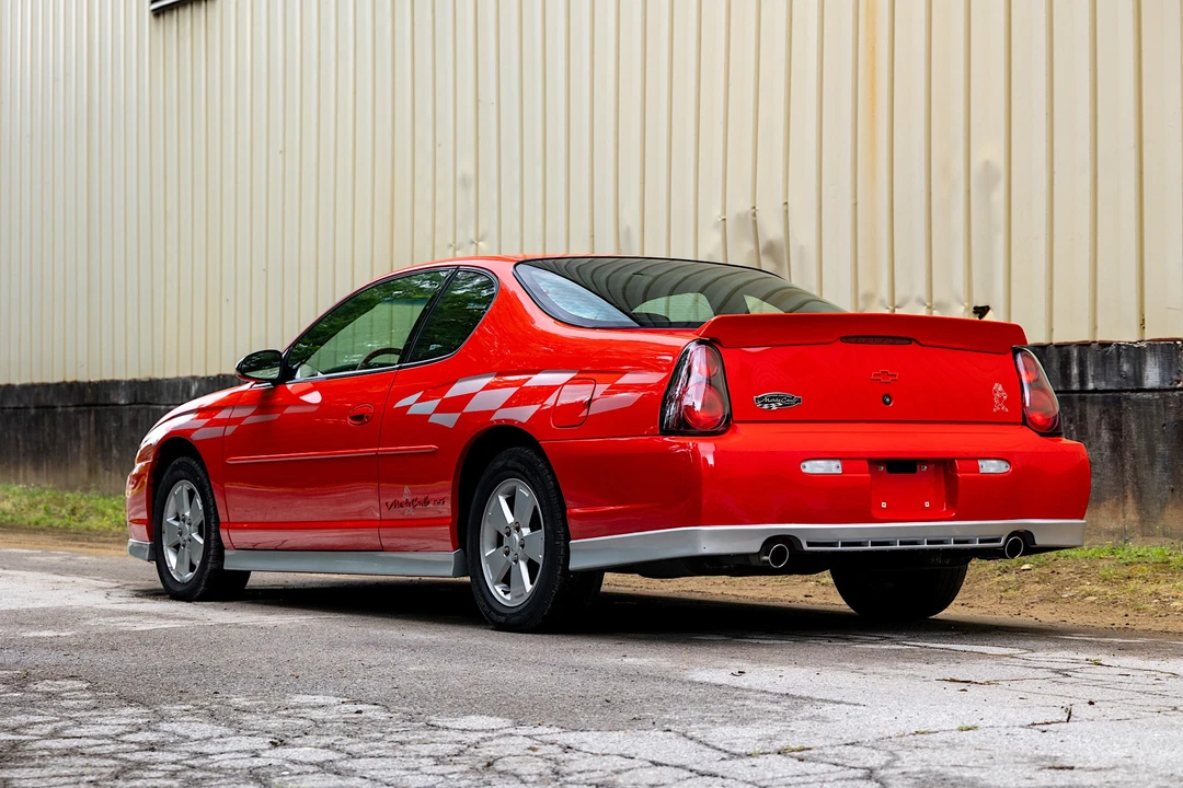 2000 Chevrolet Monte Carlo 6th Gen - Image 4 of 31