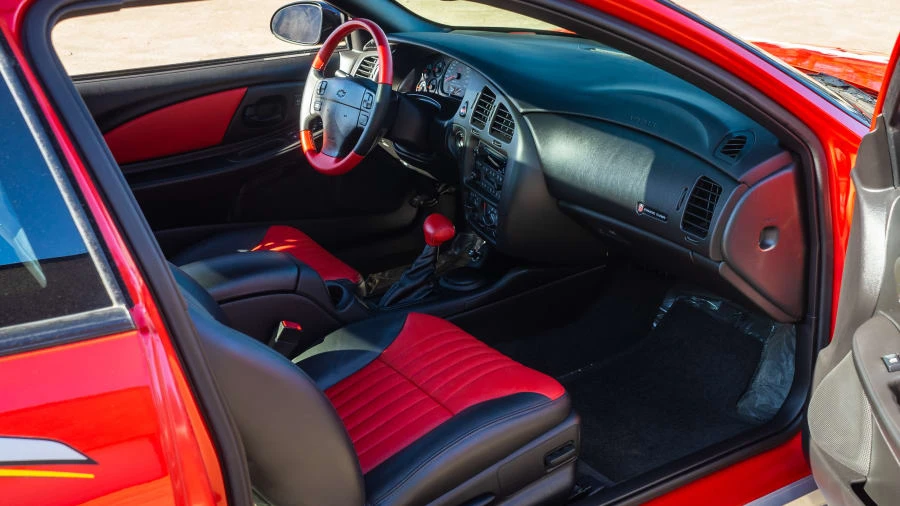 2000 Chevrolet Monte Carlo 6th Gen - Image 6 of 13