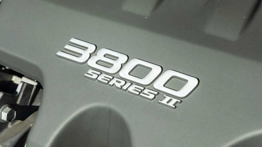 2000 Chevrolet Monte Carlo 6th Gen - Image 10 of 13