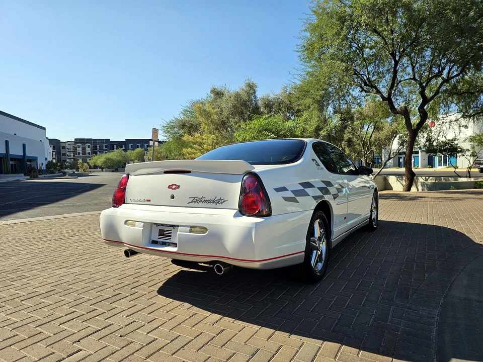 2000 Chevrolet Monte Carlo 6th Gen - Image 13 of 31