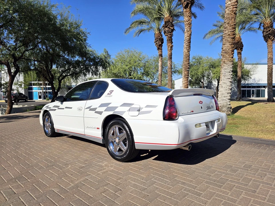 2000 Chevrolet Monte Carlo 6th Gen - Image 11 of 31