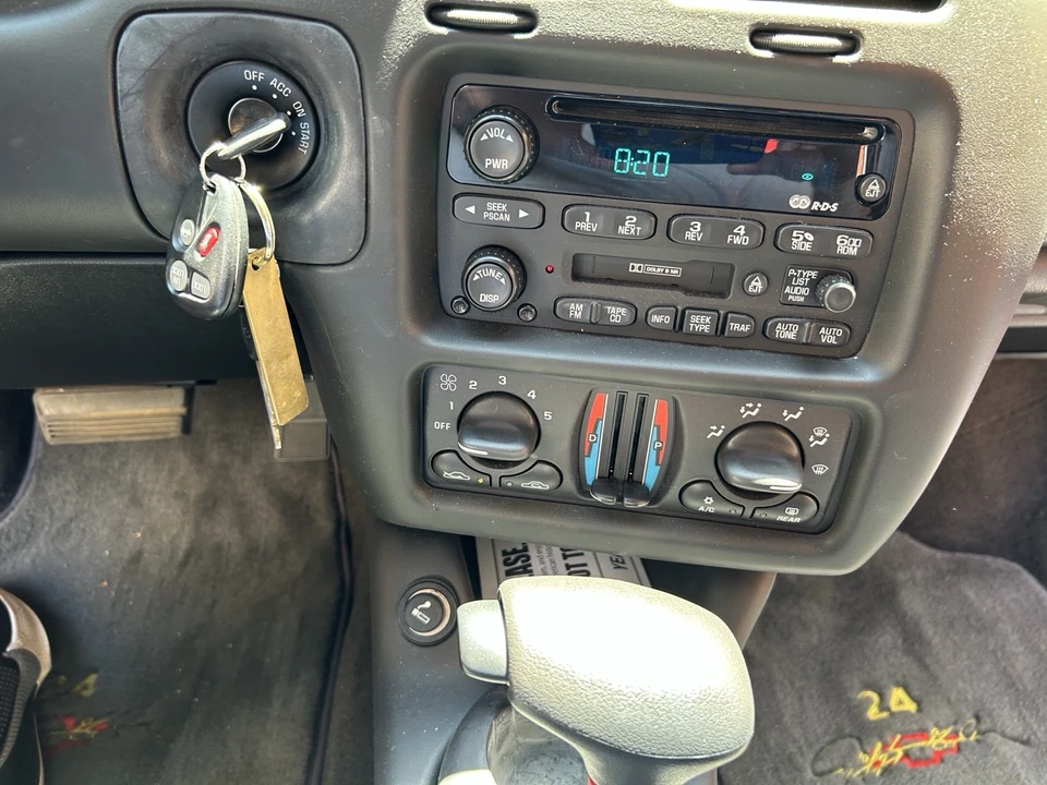2000 Chevrolet Monte Carlo 6th Gen - Image 19 of 31