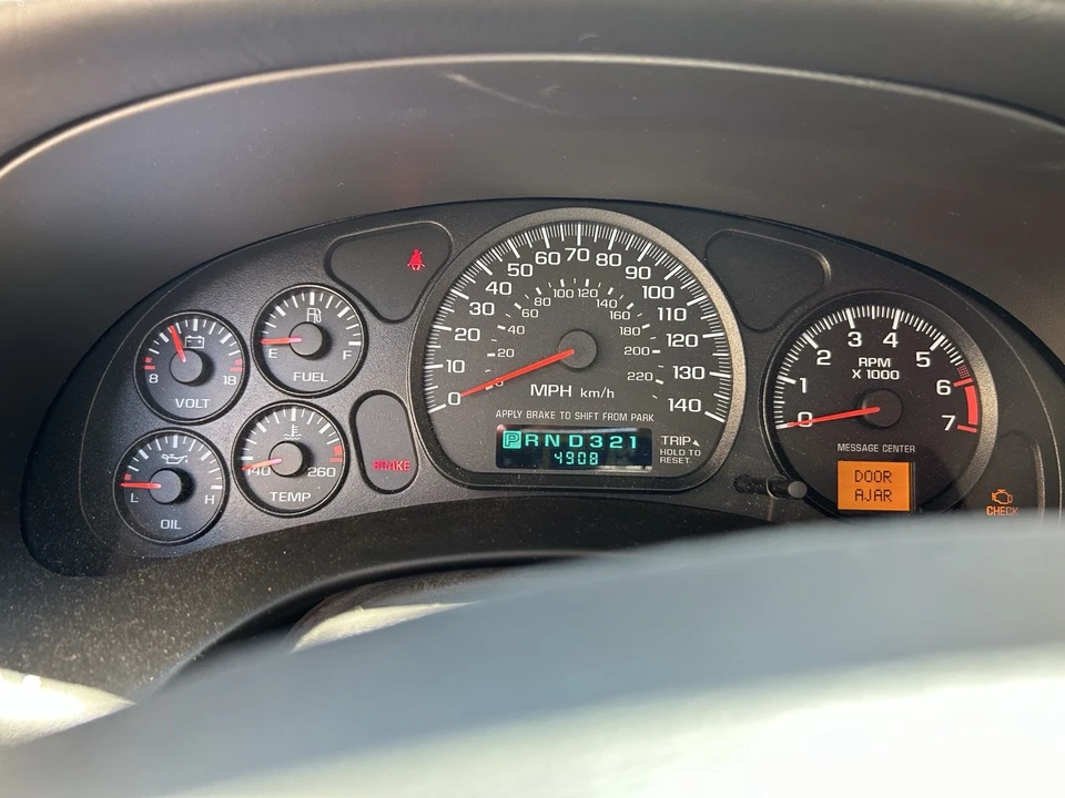 2000 Chevrolet Monte Carlo 6th Gen - Image 21 of 31