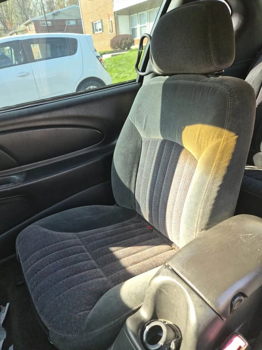 2000 Chevrolet Monte Carlo - Image 7 of 11