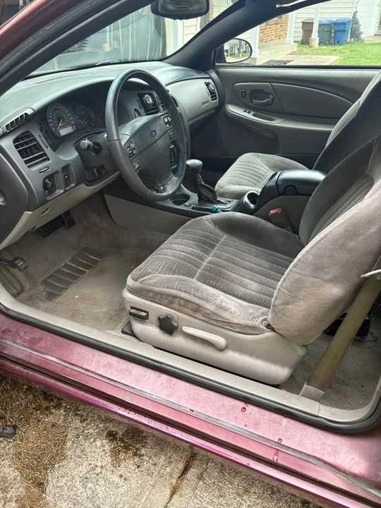 2000 Chevrolet Monte Carlo 6th Gen - Image 8 of 8