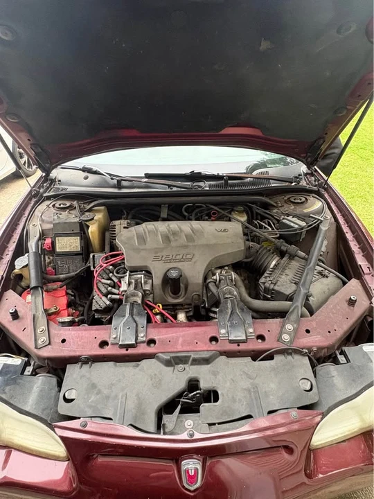 2000 Chevrolet Monte Carlo 6th Gen - Image 7 of 8