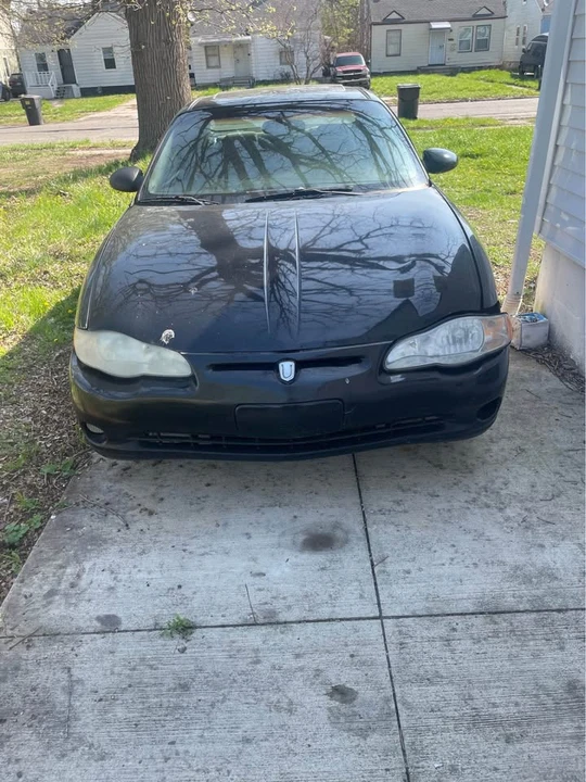 2000 Chevrolet Monte Carlo 6th Gen - Image 3 of 4