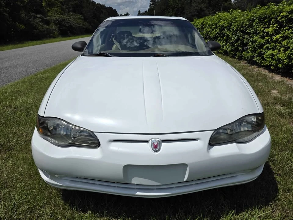 2000 Chevrolet Monte Carlo 6th Gen - Image 2 of 16