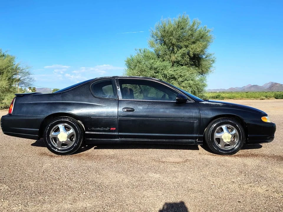 2000 Chevrolet Monte Carlo 6th Gen - Image 2 of 11