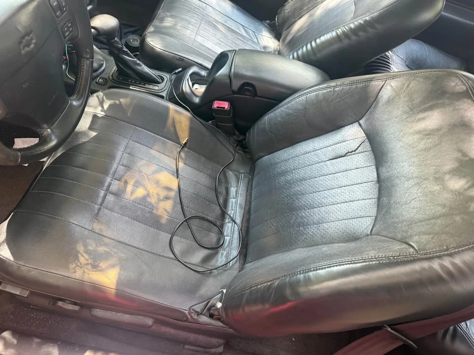 2000 Chevrolet Monte Carlo 6th Gen - Image 6 of 8