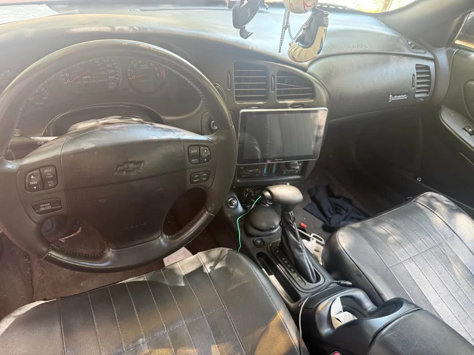 2000 Chevrolet Monte Carlo 6th Gen - Image 5 of 8