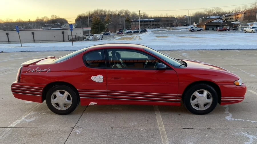 2000 Chevrolet Monte Carlo 6th Gen - Image 2 of 14
