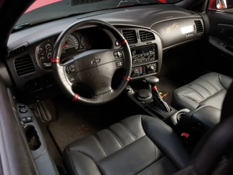 2000 Chevrolet Monte Carlo 6th Gen - Image 5 of 26