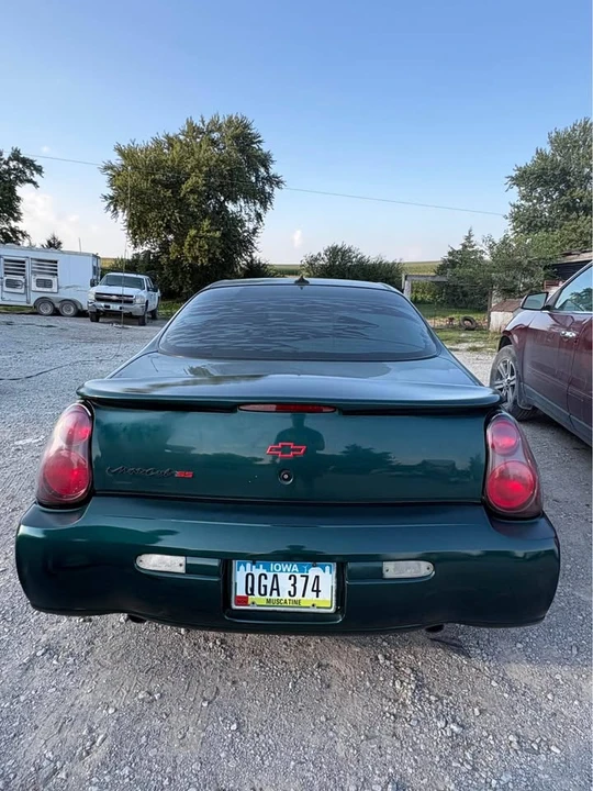2000 Chevrolet Monte Carlo 6th Gen - Image 5 of 10