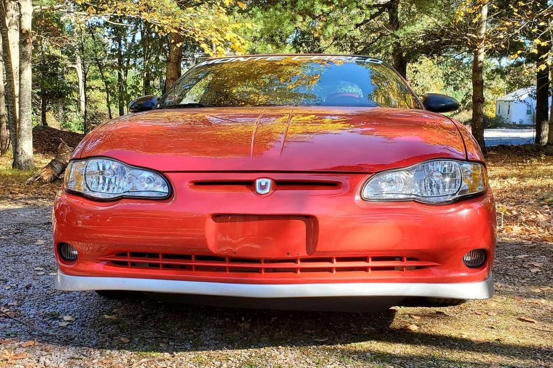 2000 Chevrolet Monte Carlo 6th Gen - Image 2 of 31