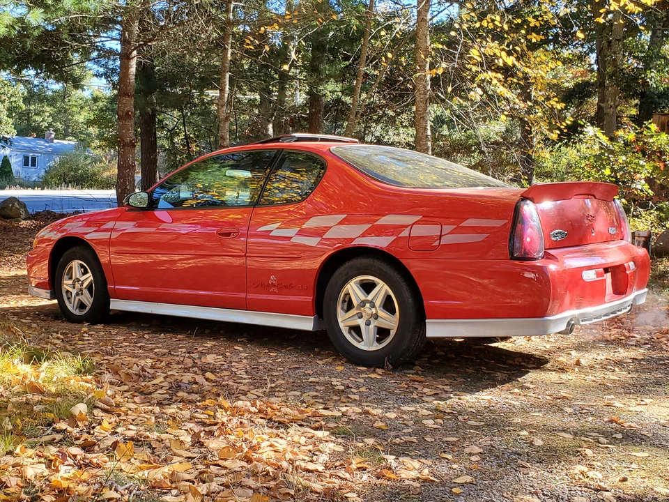 2000 Chevrolet Monte Carlo 6th Gen - Image 10 of 31