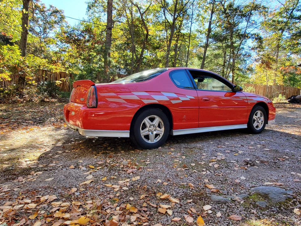 2000 Chevrolet Monte Carlo 6th Gen - Image 13 of 31