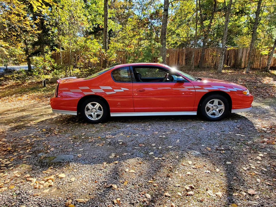2000 Chevrolet Monte Carlo 6th Gen - Image 14 of 31