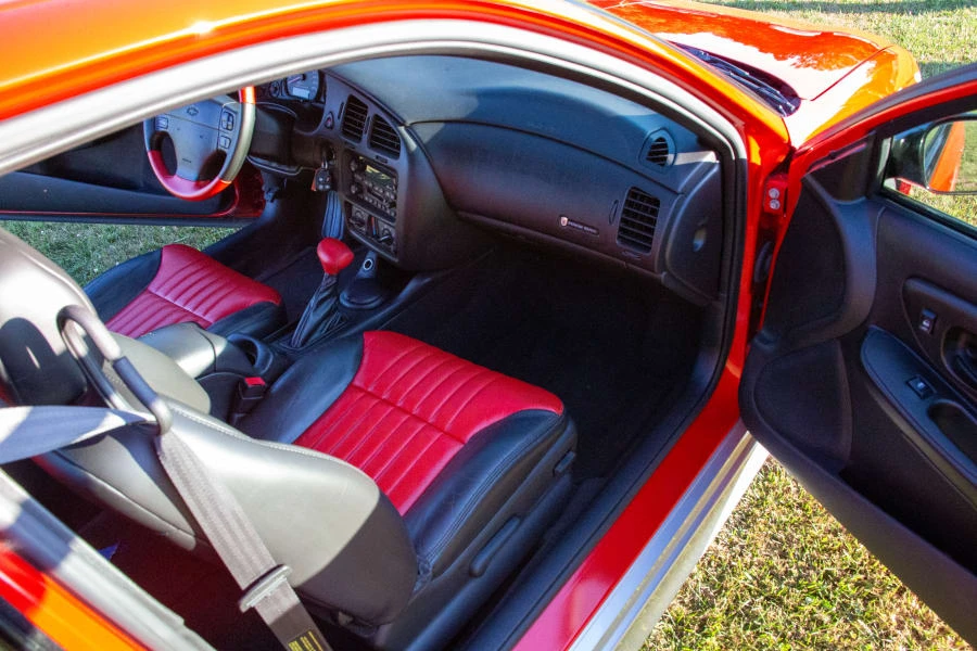2000 Chevrolet Monte Carlo 6th Gen - Image 5 of 10