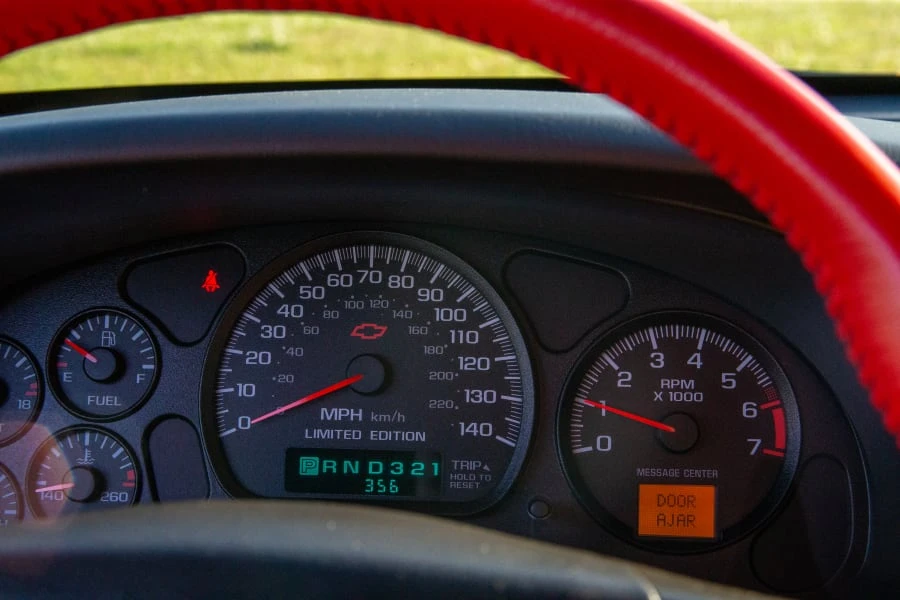 2000 Chevrolet Monte Carlo 6th Gen - Image 7 of 10