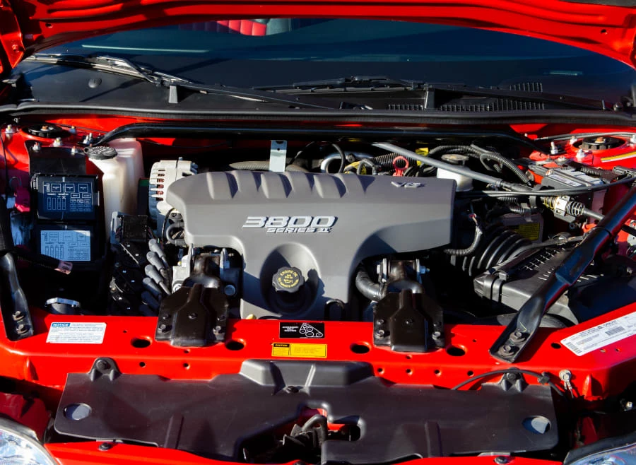 2000 Chevrolet Monte Carlo 6th Gen - Image 9 of 10