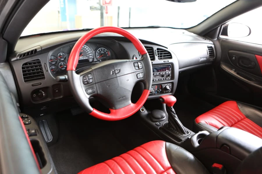 2000 Chevrolet Monte Carlo 6th Gen - Image 13 of 17