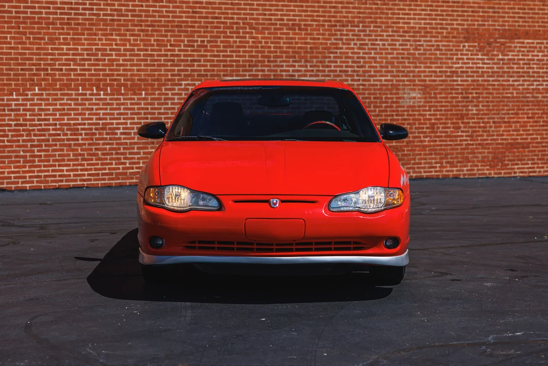 2000 Chevrolet Monte Carlo 6th Gen - Image 11 of 31