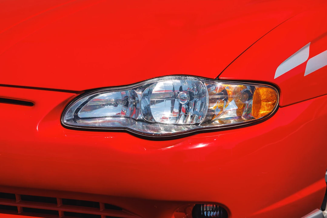 2000 Chevrolet Monte Carlo 6th Gen - Image 14 of 31