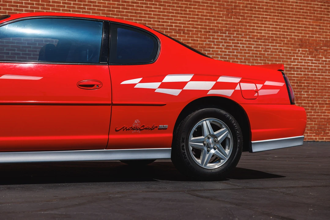 2000 Chevrolet Monte Carlo 6th Gen - Image 30 of 31