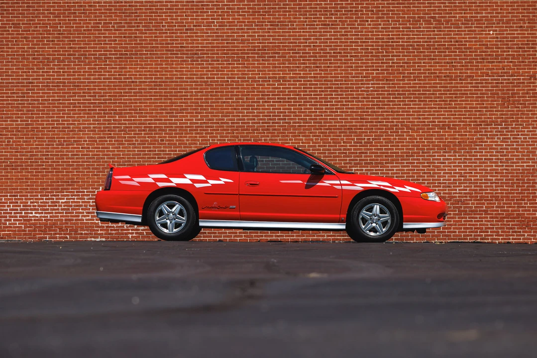 2000 Chevrolet Monte Carlo 6th Gen - Image 8 of 31