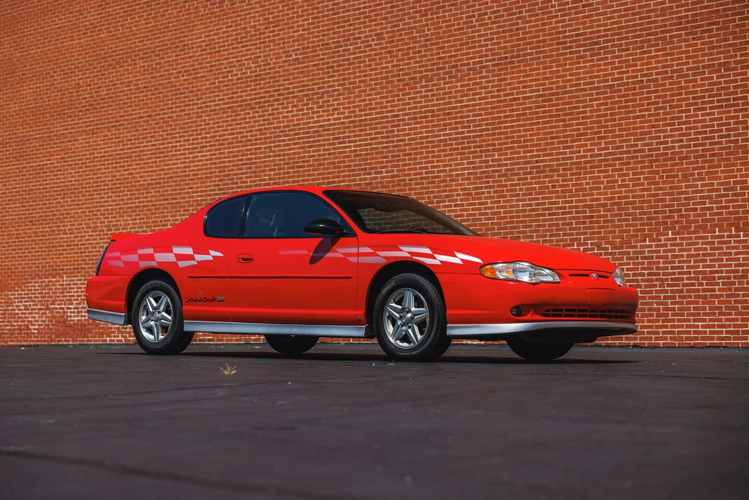 2000 Chevrolet Monte Carlo 6th Gen - Image 10 of 31