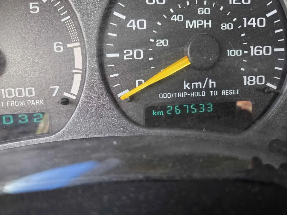 2000 Chevrolet S-10 - Image 10 of 10