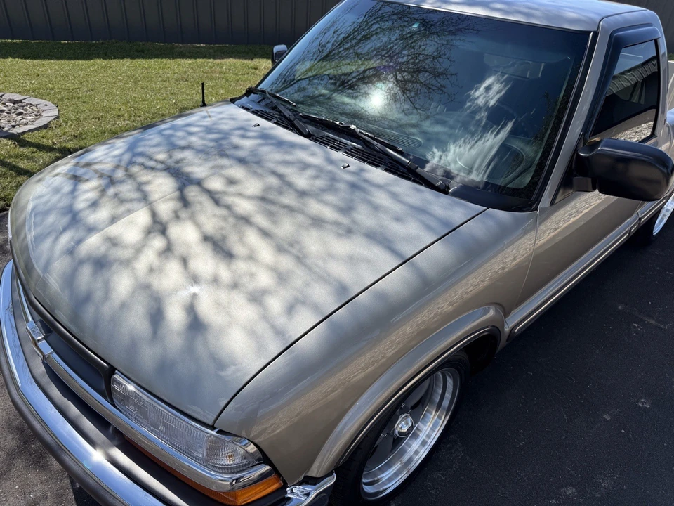 2000 Chevrolet S-10 - Image 5 of 11