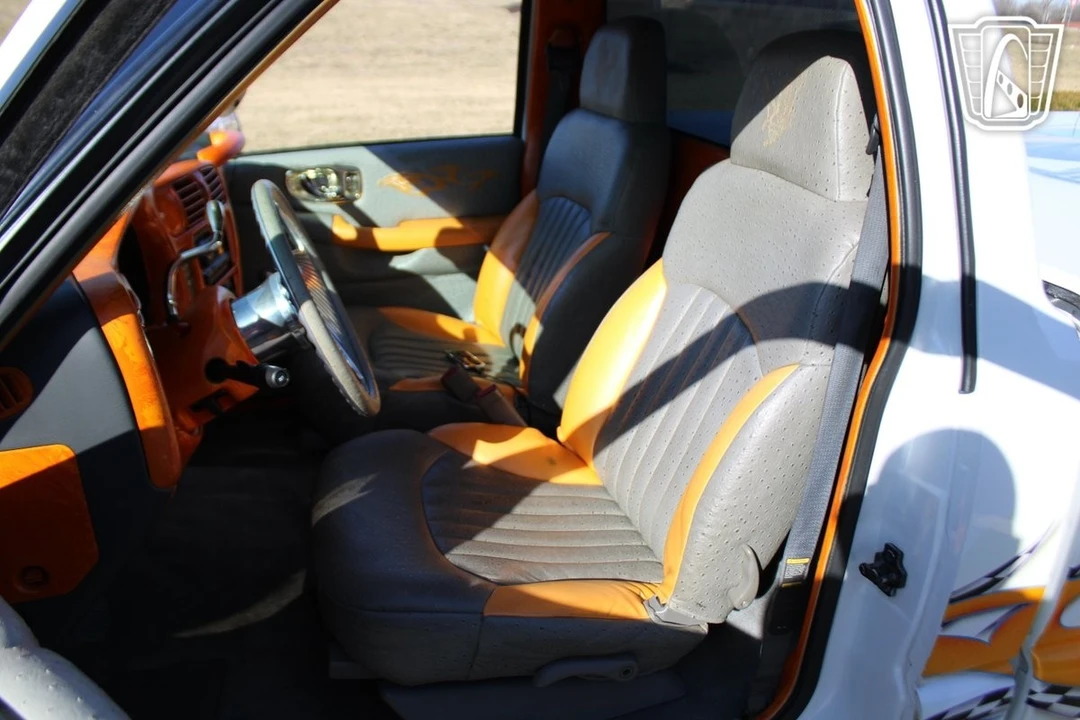 2000 Chevrolet S-10 - Image 12 of 12