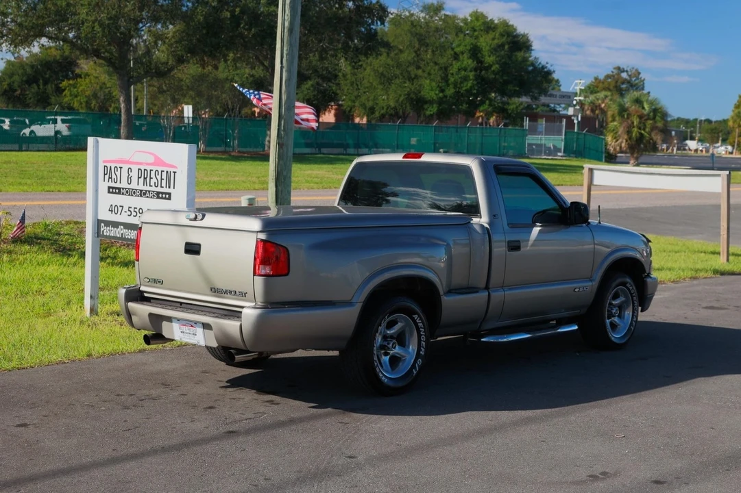 2000 Chevrolet S-10 - Image 6 of 21