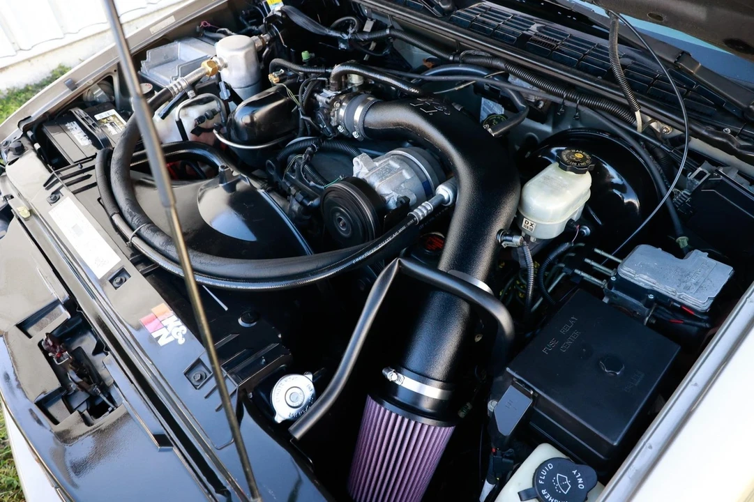 2000 Chevrolet S-10 - Image 12 of 21