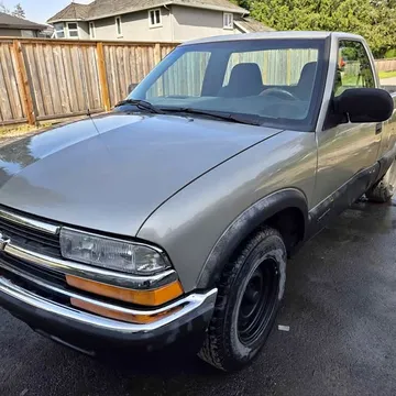 2000 Chevrolet S-10