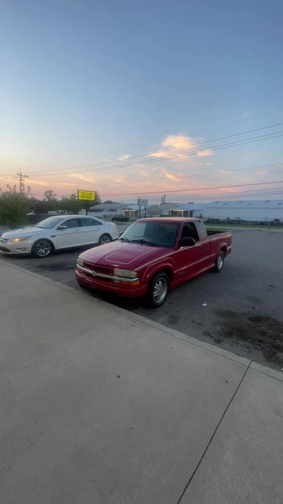 2000 Chevrolet S-10 - Image 5 of 6