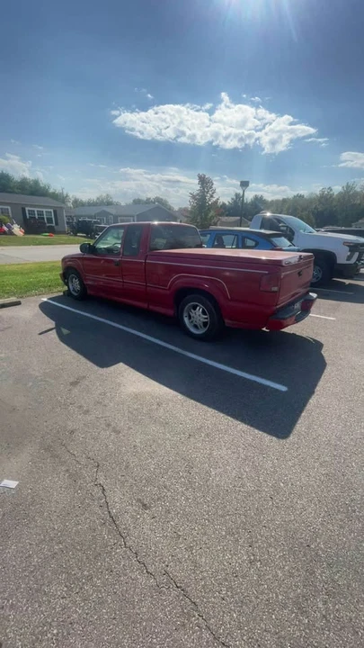 2000 Chevrolet S-10 - Image 6 of 6