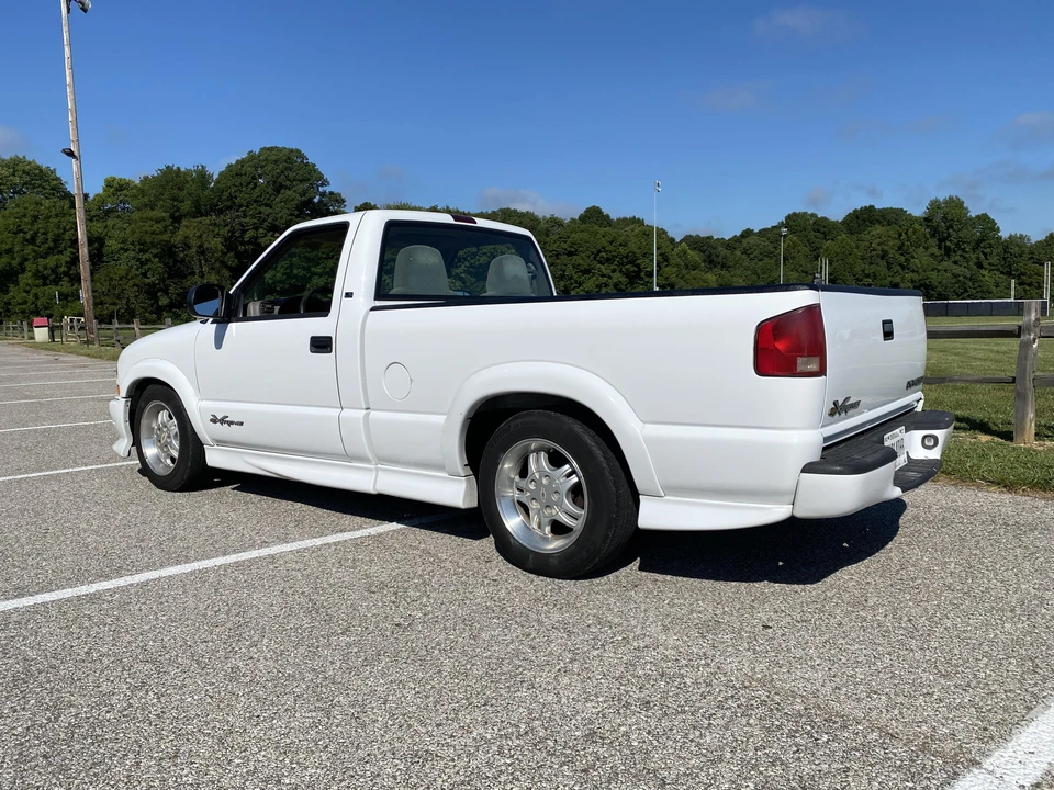 2000 Chevrolet S-10 Blazer 2nd Gen - Image 13 of 31