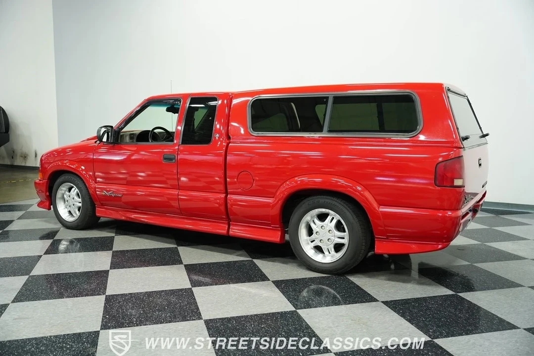 2000 Chevrolet S-10 - Image 9 of 21