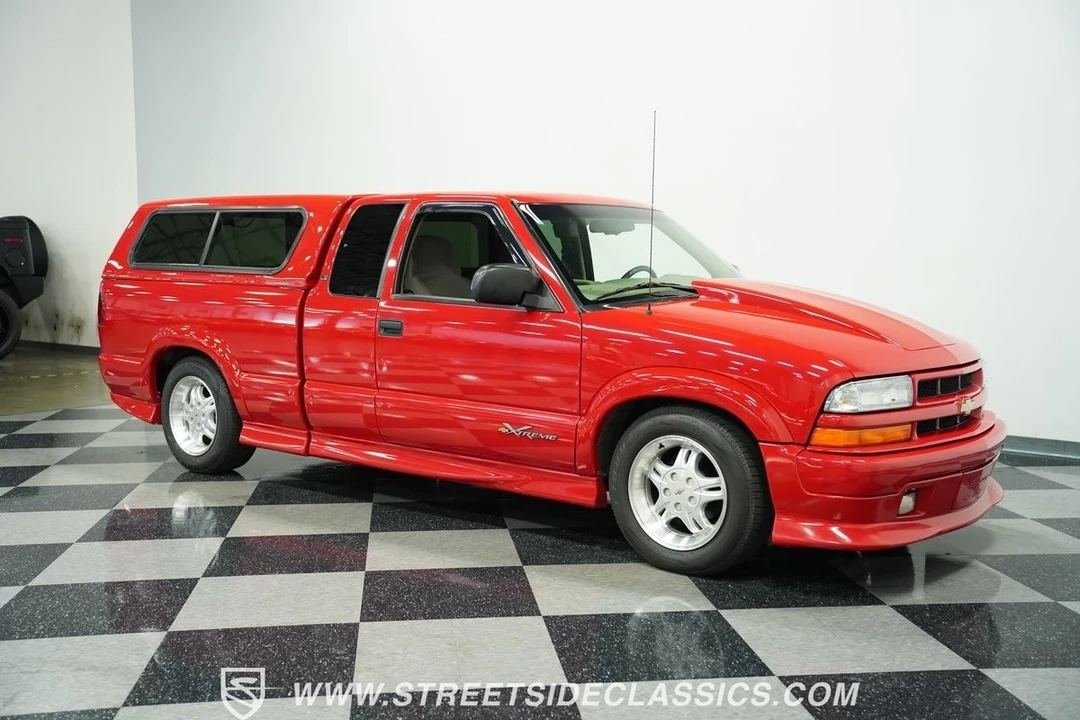 2000 Chevrolet S-10 - Image 17 of 21