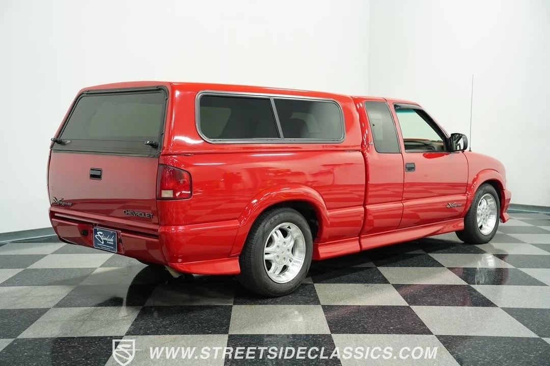 2000 Chevrolet S-10 - Image 13 of 21
