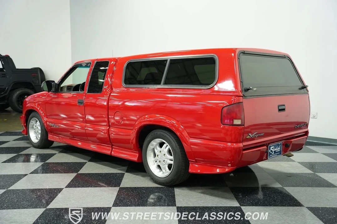 2000 Chevrolet S-10 - Image 10 of 21